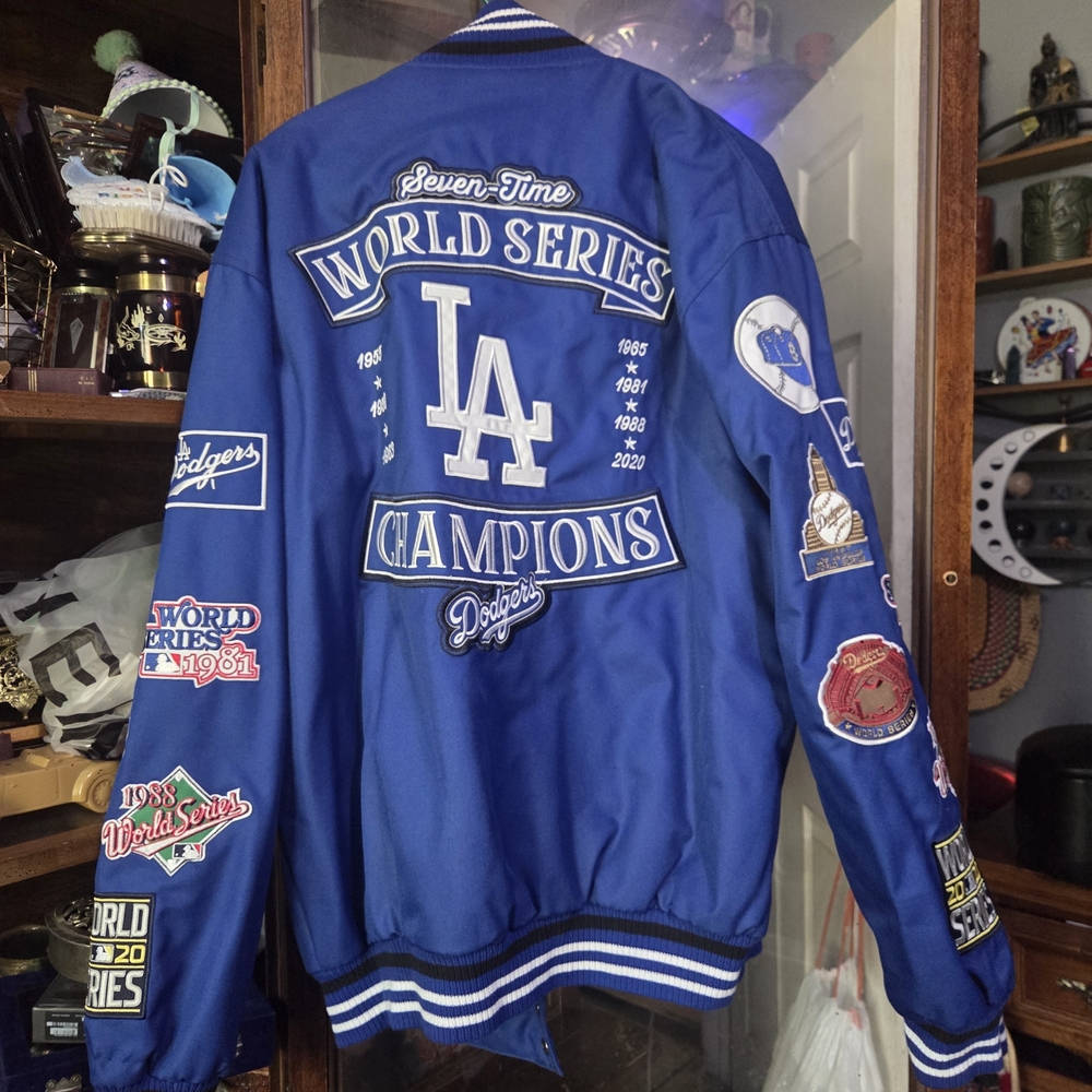 Genuine Merchandise Blue Bomber Jacket Dodgers World Series